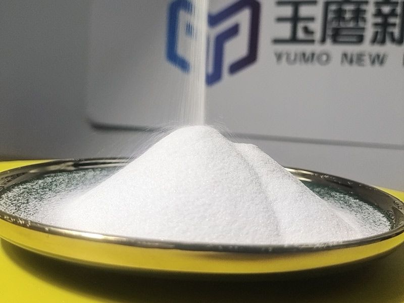 白剛玉噴砂工藝在電子設(shè)備制造中的應(yīng)用研究