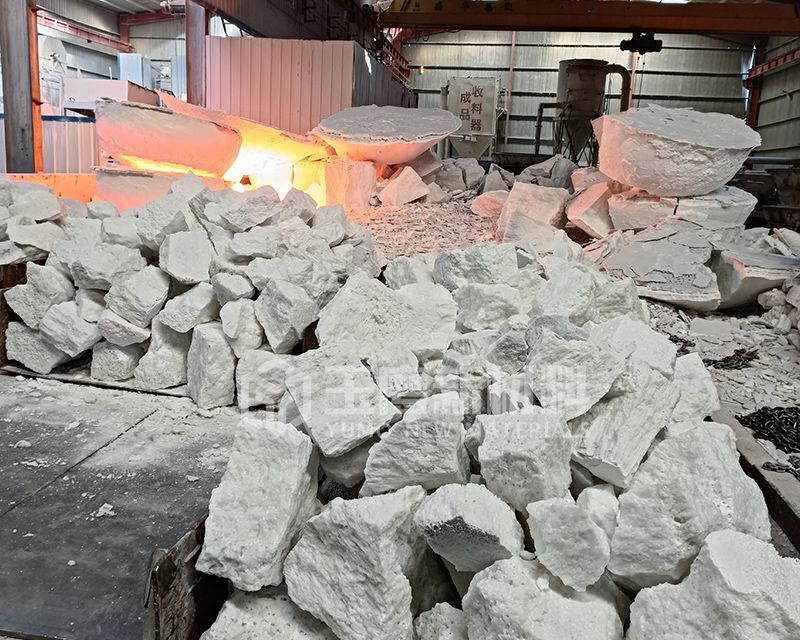 耐火材料剛玉